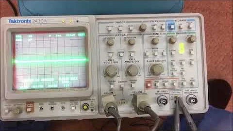 Tektronix 2430A  G106812 Startup and probe check