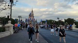 4K Full Christmas Walkthrough of Magic Kingdom Walt Disney World Florida with Ferry Boat Ride 2021