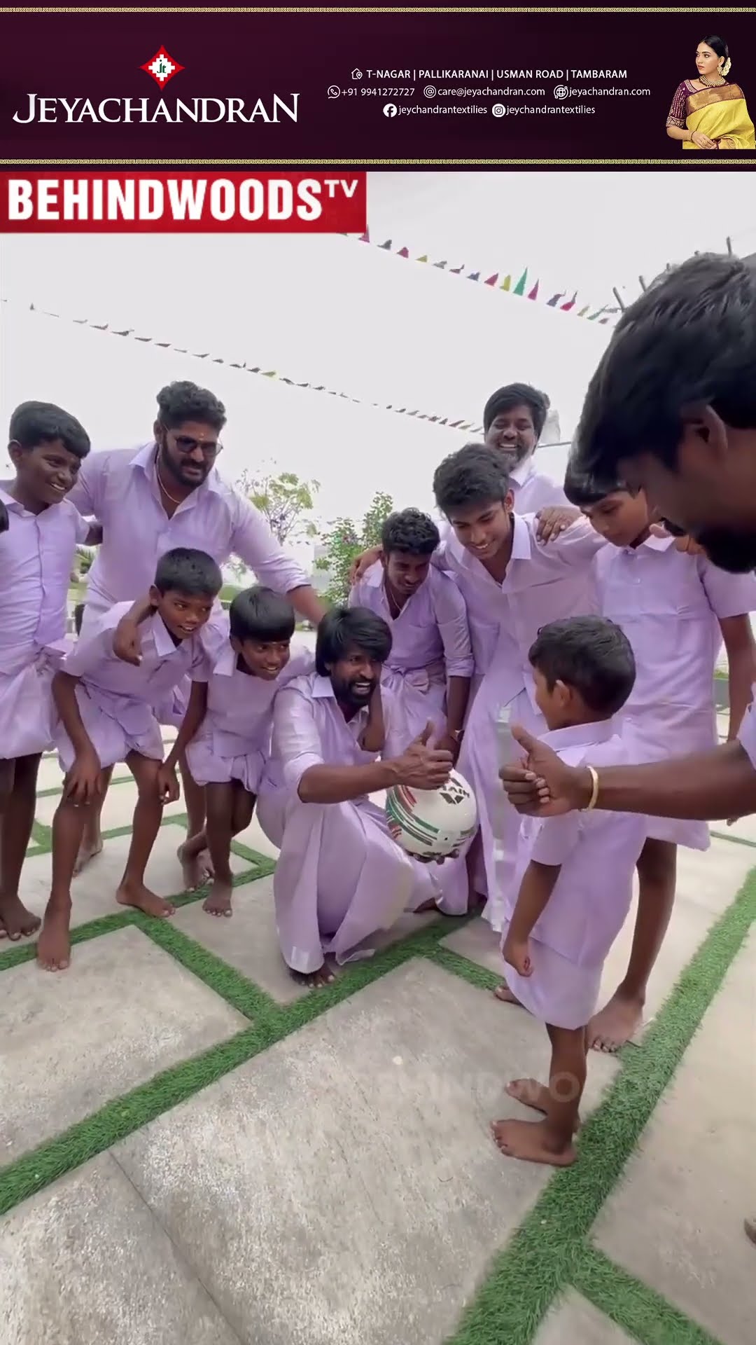 பொங்கல் வெச்ச கையோட Dance, Football-னு கூட்டு குடும்பமாக பொங்கல் கொண்டாட்டம் ? Soori