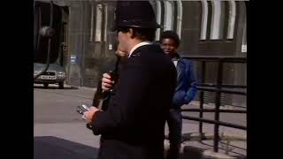 POLICE ON BEAT. !  | Hackney | Community Relations | East London | TN-85-054-010