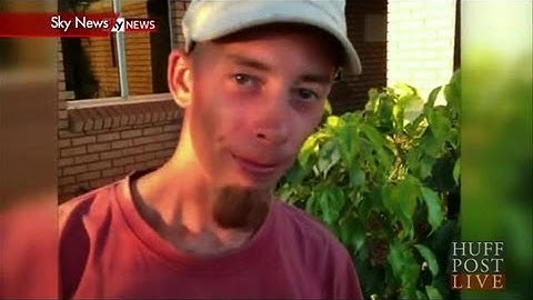Kayaker Trapped By Crocodile For 2 WEEKS | HPL