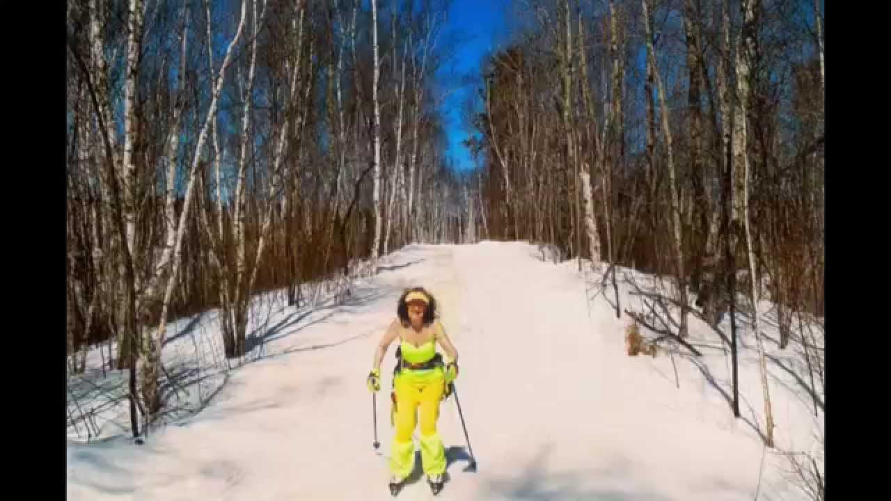 SKIING ICY BUTT FUN!! YouTube