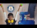 2 Hands + 2 Feet = 3 Cubes Solved - Guinness World Records