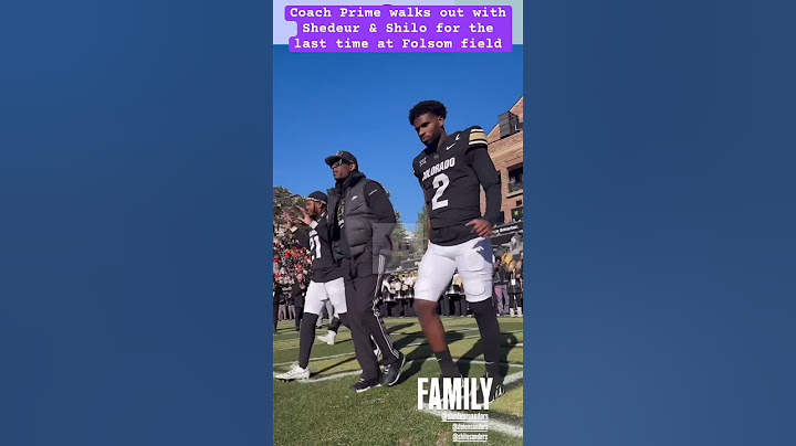 Coach Prime walks out with Shedeur & Shilo for the last time at Folsom field