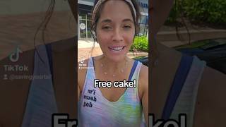 Free cake?! Yes!! Check out this kids reading program! #freebie #kidsreading #nothingbundtcakes