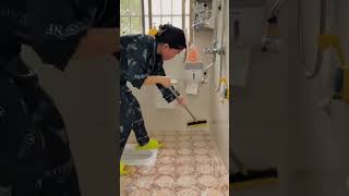 Tutorial Bersihkan Kamar Mandi