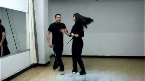 Salsa On 2- Right Turn - Step Into Salsa