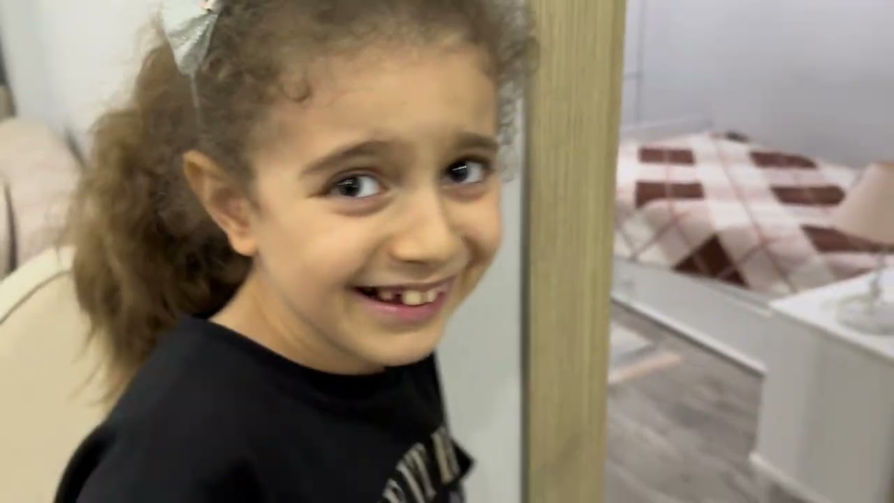 POYRAZ ELİF EVDEKİ YABANCI KİM!!