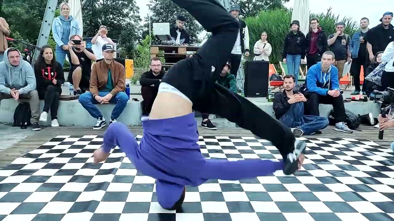 Flair vs Jee Ess (finał) - 'Malta Breaking Championship'