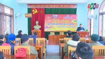 Trao quà cho người khuyết tật và trẻ mồ côi tại huyện Tuyên Hóa