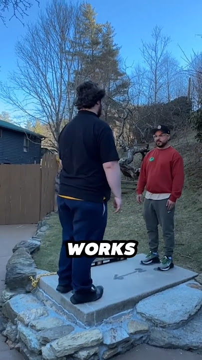 This Optical Illusion Will Break Your Brain 😳