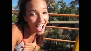Sandy Sweet vs Goliath (Roller Coaster) - Six Flags Magic Mountain