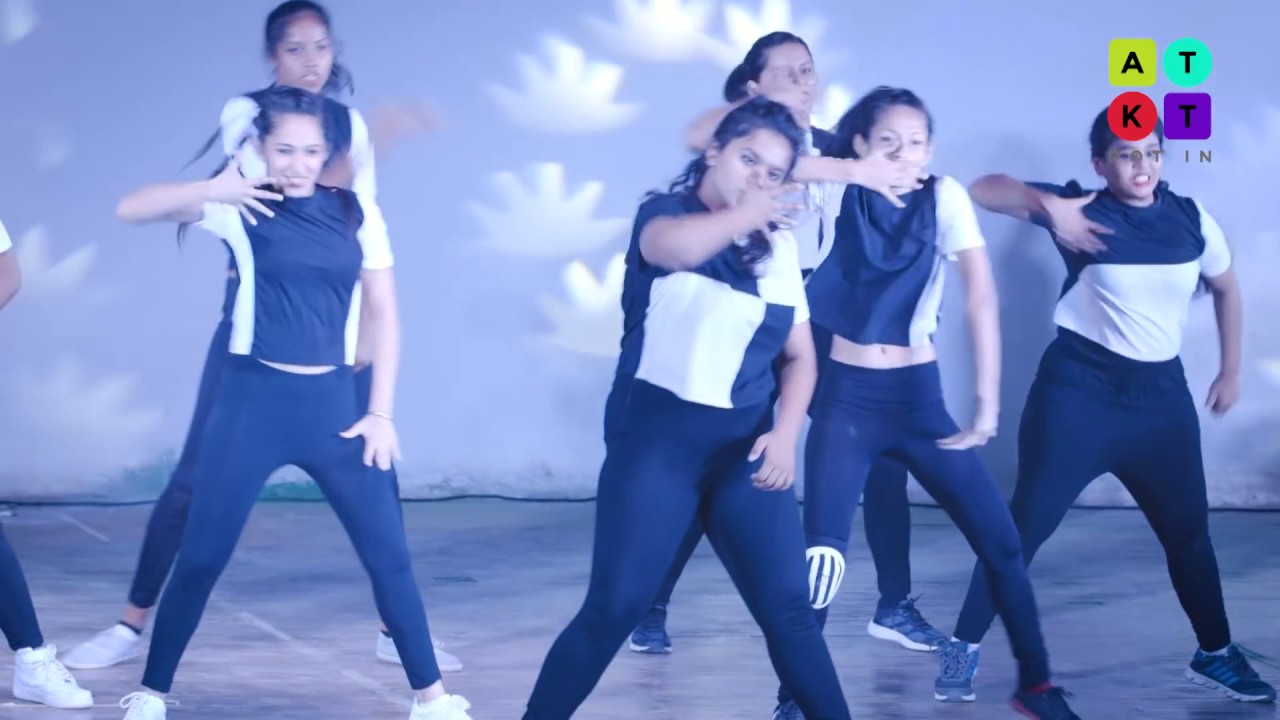 AIIMS PULSE 2016 Daulat Ram College Girls Super Western Dance Routine