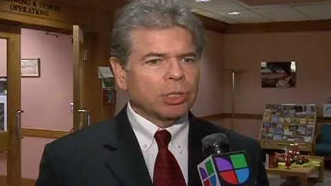 DIANA ROBLEDO - UNIVISION 27 - MULTAS ALCOHOL.avi