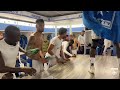 Un vestiaire en feu après la victoire contre Angers !