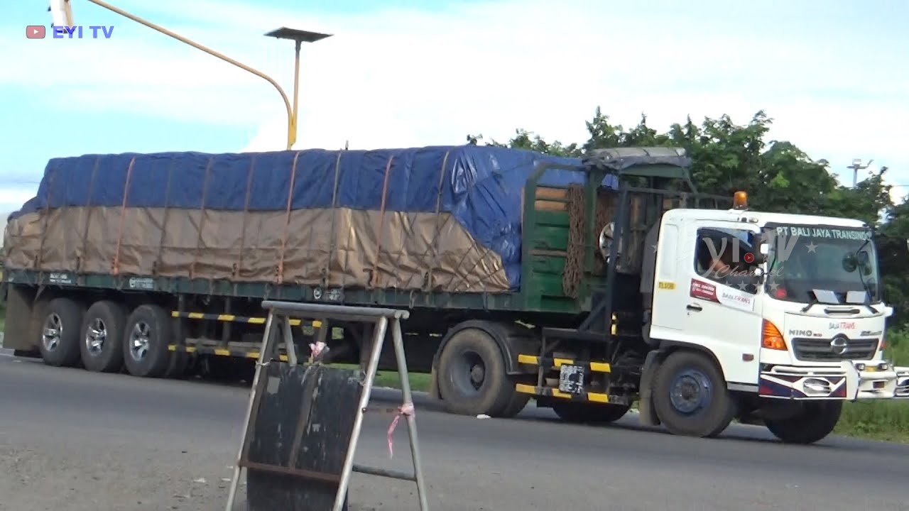 KEREN TRUCK TRAILER TRUK  GANDENG  TRUK  TRONTON PANTURA 