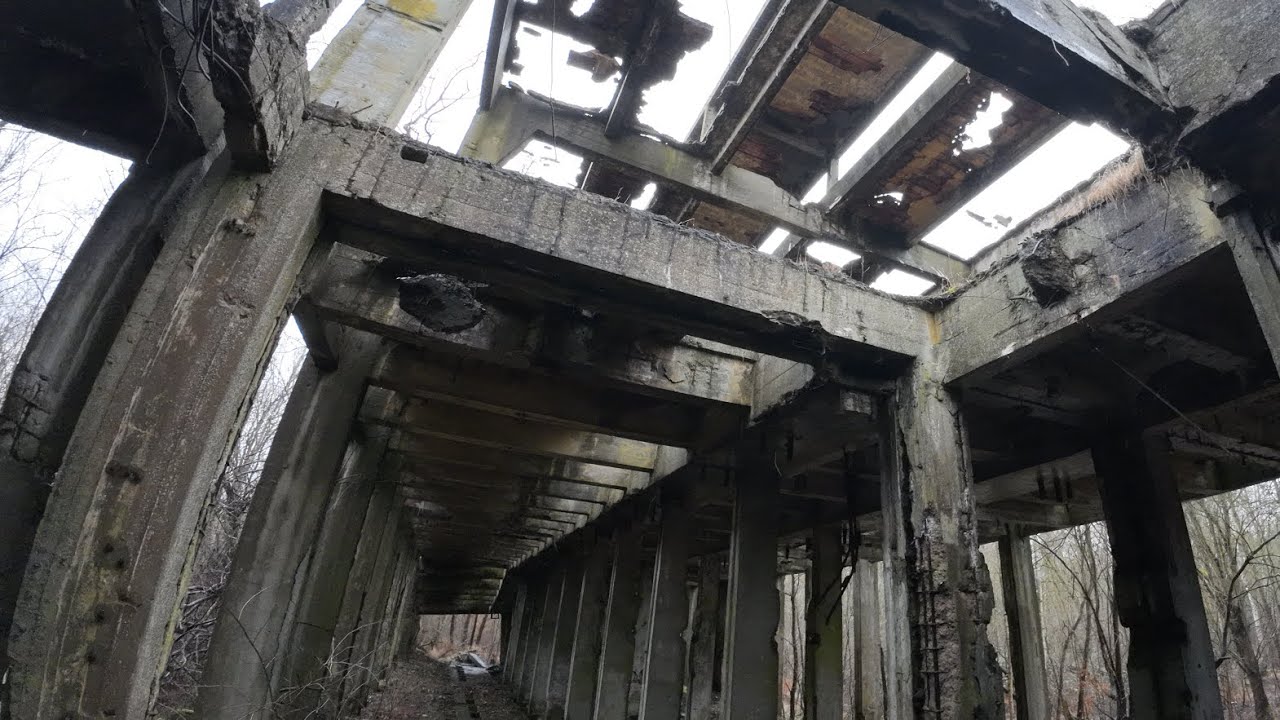 Tajemnica Hitlera ukryta w ruinach… Fabryka Paliwa dla Luftwaffe, której historia wciąż przeraża