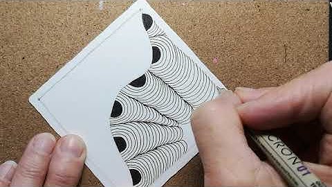 A simple Introduction to Zentangle using the tangle Crescent Moon