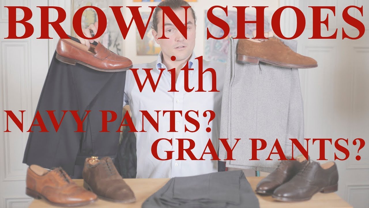 What color shoes to wear with navy pants