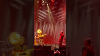 Melike Şahin - İsyan - VW Arena Konseri Resimi