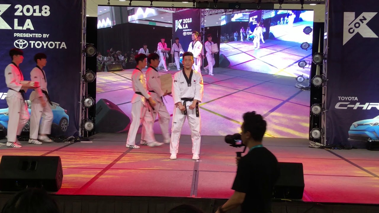 KCONUSA LA - Taekwondo Demonstrations