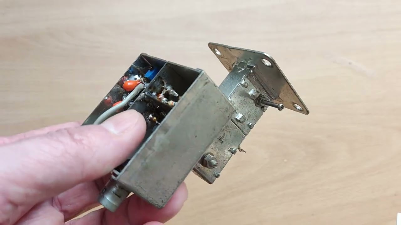 Самодельный прием спутникового FM-телевидения в диапазоне 11 ГГц в первые годы существования теле...