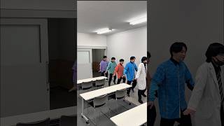 何かとおったような…