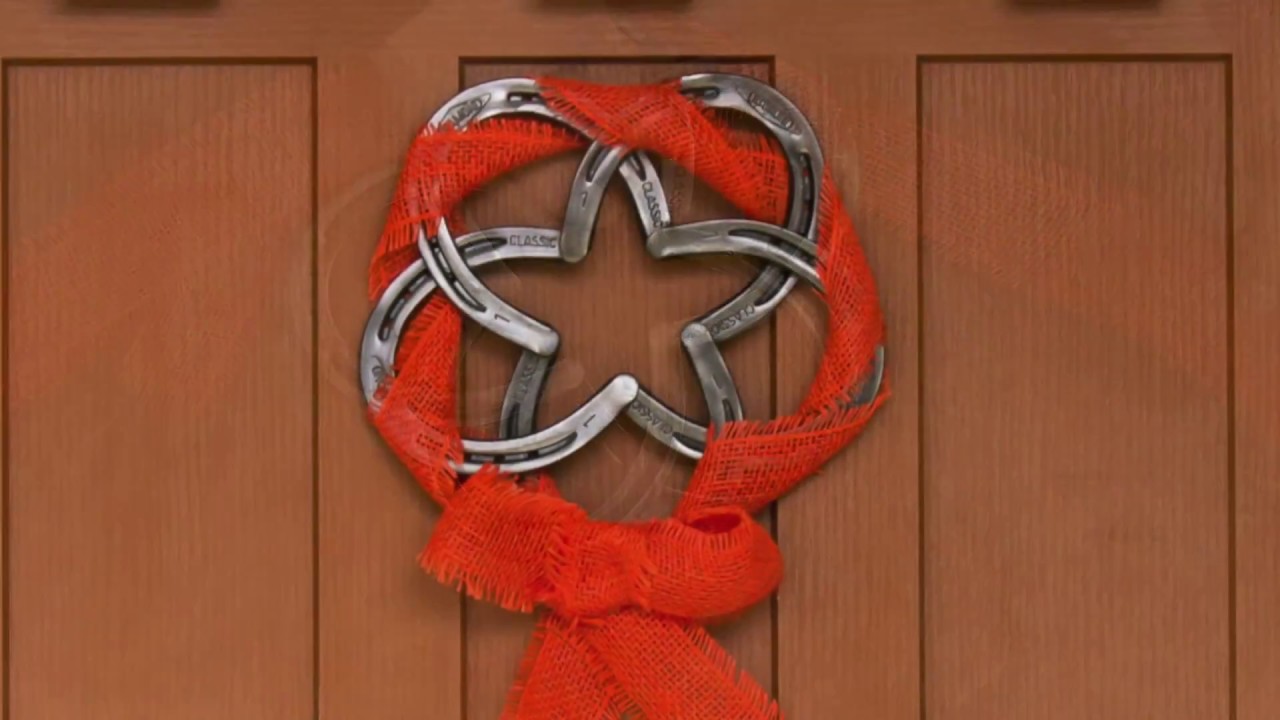 DIY Welded Horseshoe Wreath with Hobart Welding & Tractor Supply YouTube