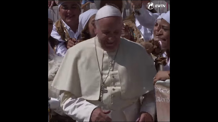 El Papa canta La Guadalupana con mexicanos en la Plaza de San Pedro
