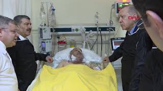 Cumhurbaşkanı Erdoğan'ın enkaz alanı ve hastane içinde çekilen görüntüleri