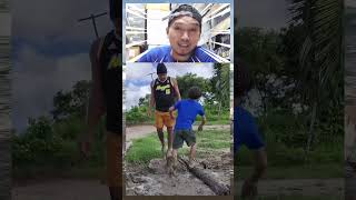 Two kids are working on their dad playing in the mud. #reactionlucu #memes #laughtrip #funnymoments