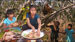 Catch Chicken In Dry Forest- Steamed Chicken With Spice So Delicious For Lunch