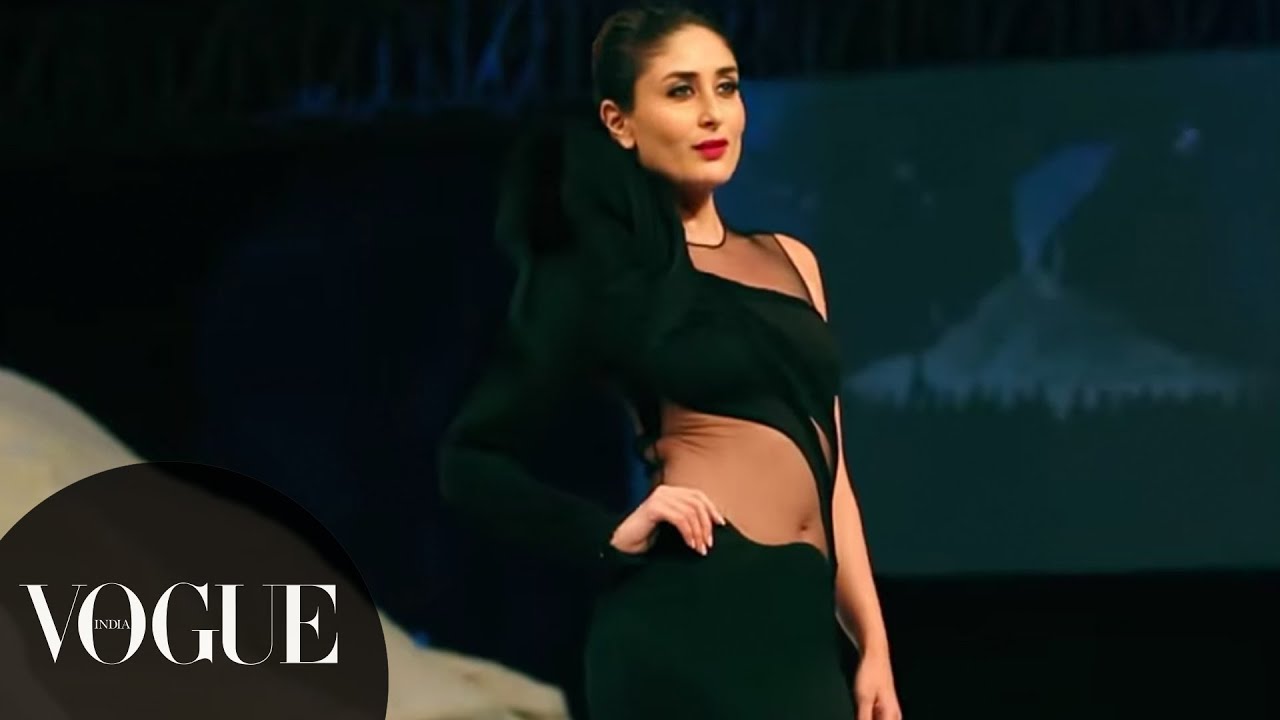 Kareena Kapoor Khan at Lakmé Fashion Week | Winter/Festive'15 | VOGUE India