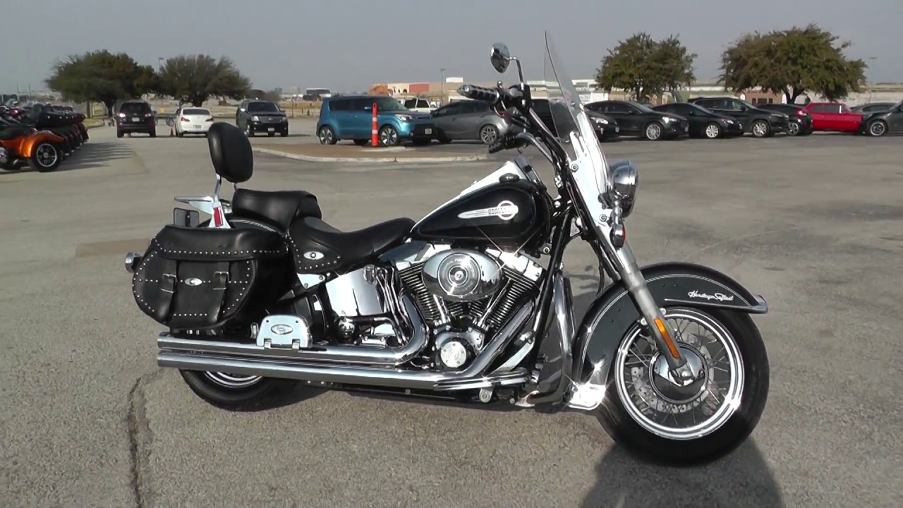 086974 2004 Harley  Davidson  Heritage Softail  Classic 