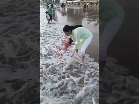 Juhu Beach Mumbai Shorts म ह First Time Juhu Beach गय Mumbai
