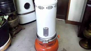 VALOR VALORETTE L210 PARAFFIN HEATER - YouTube