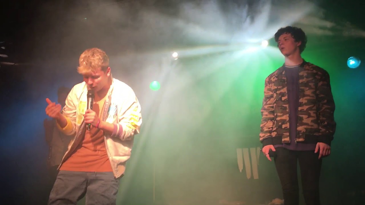 Flashing Lights - Roadtrip - Birmingham