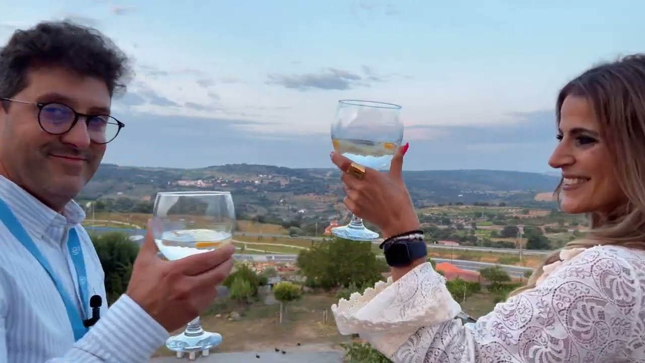 PINHEL - MORADIA T5 DE LUXO COM PISCINA COBERTA E VISTAS PANORÂMICAS!