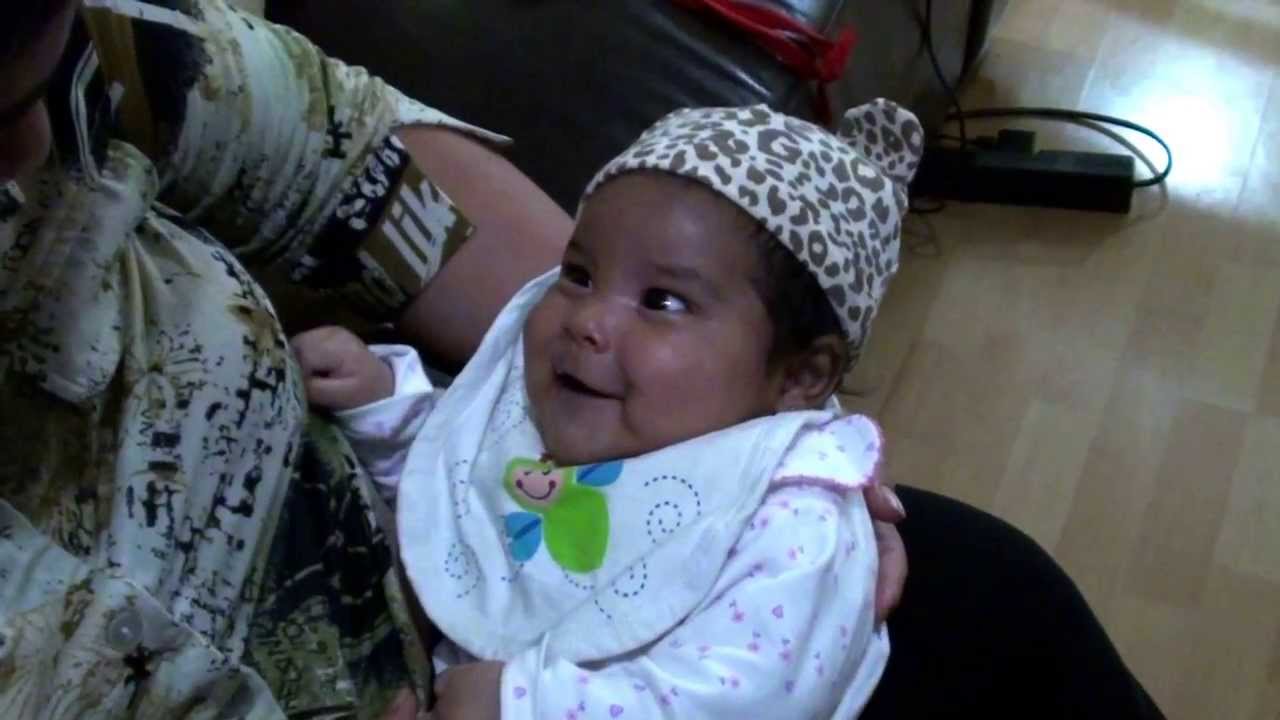 Bebe Yselita De Dos Meses Y Medio Habla Y Responde Preguntas Youtube