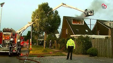 Sneek- Uitslaande woningbrand Jonkvrouw
