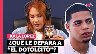 Kala Lopez lee cartas de tarot a &quot;El Dotolcito&quot;