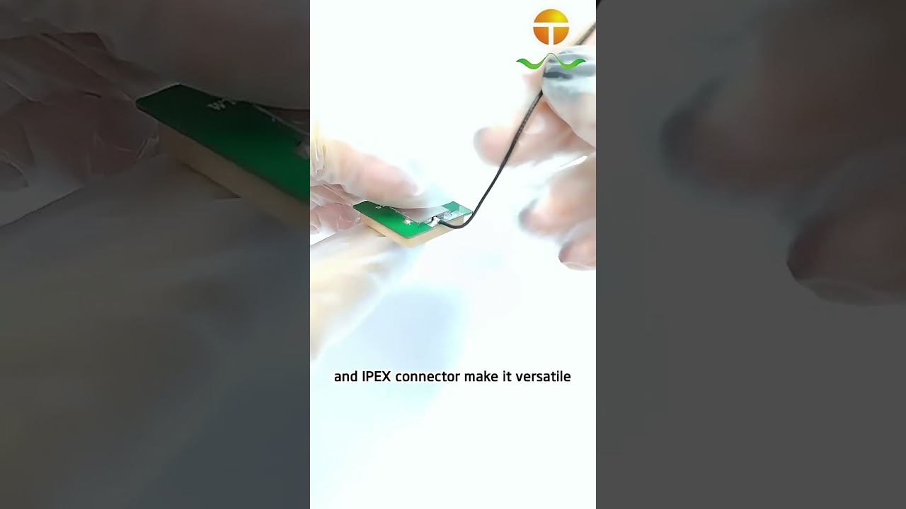 GPS+BD's built-in active antenna