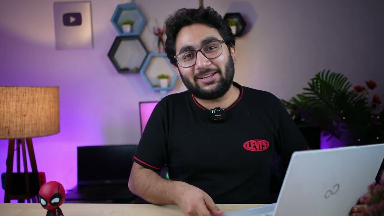 Intel® Evo™ certified Fujitsu UH-X - Thin & Light | Review Ft