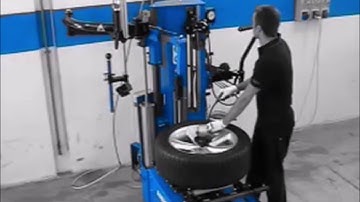 Completely Leverless Ravaglioli Tyre Changer