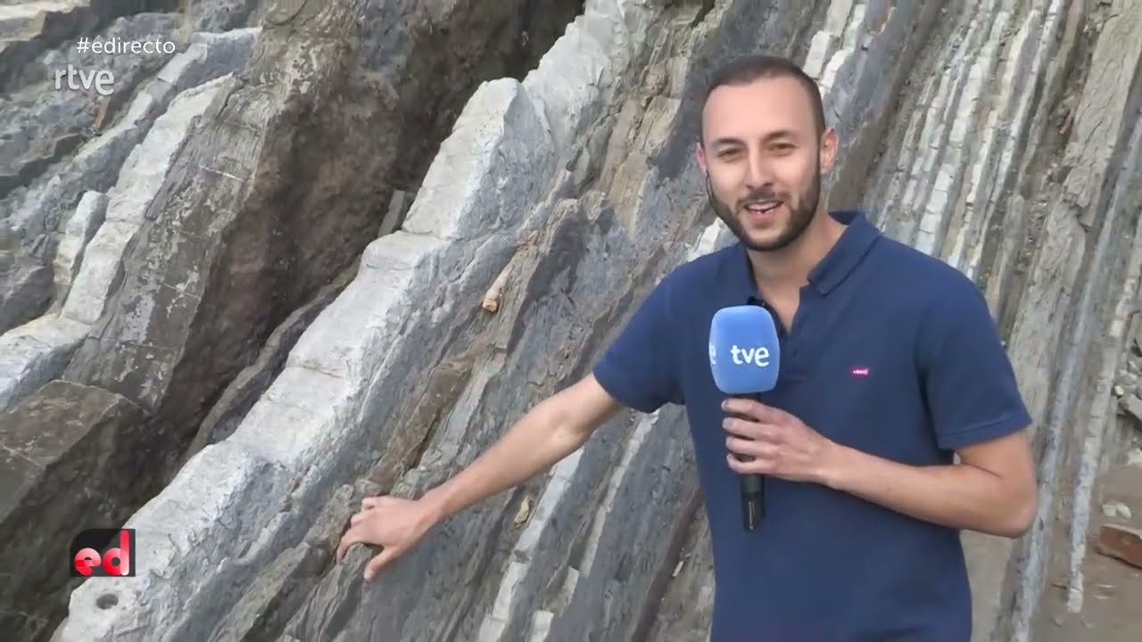 Visitamos el Geoparque de Zumaia desde el mar - 'España Directo' TVE