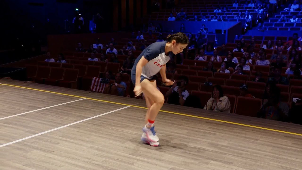 Tingting Du takes gold in SRSE Female category - YouTube