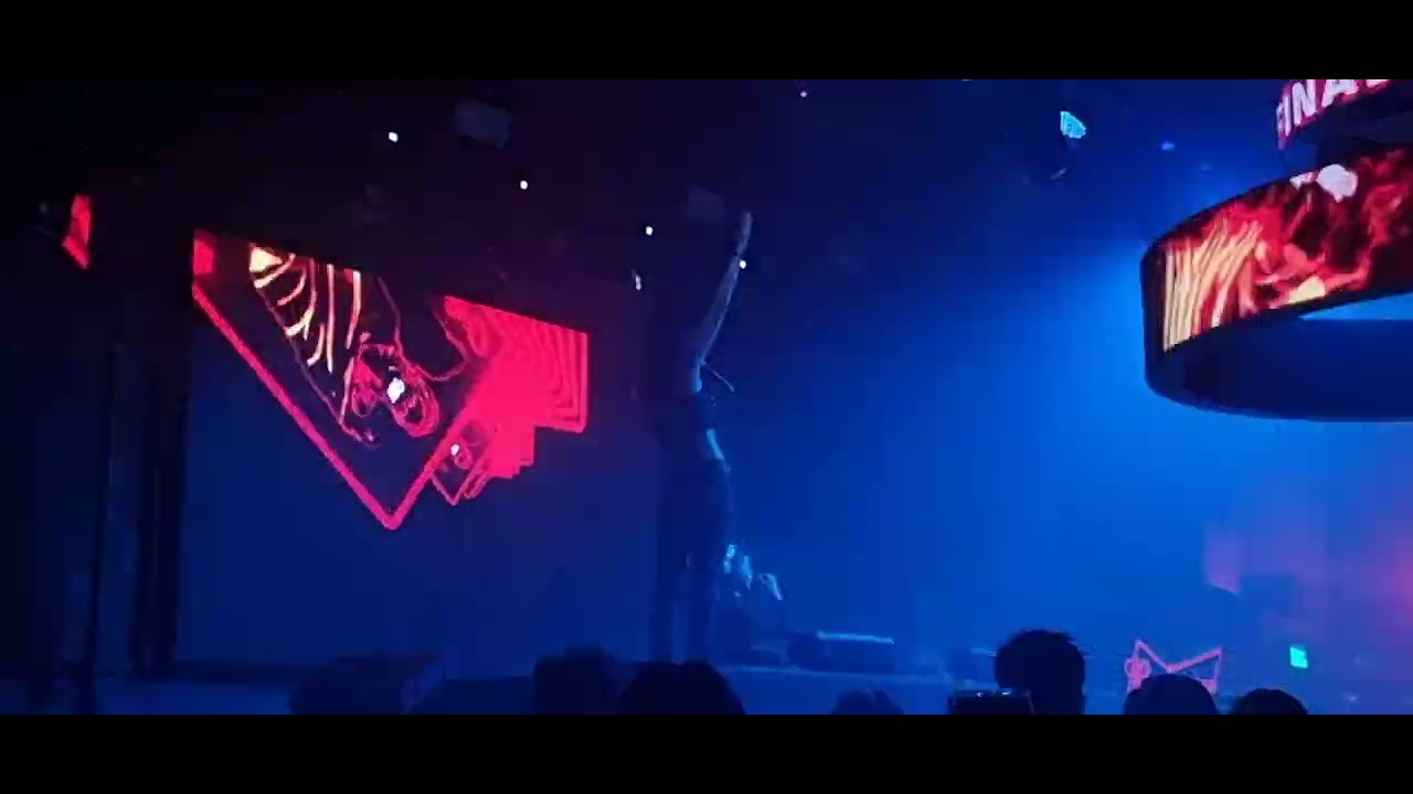 final walk club at bangkok YouTube