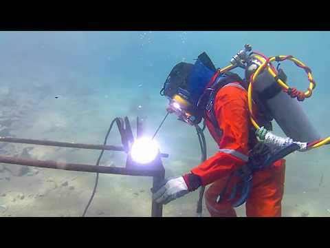 التدريب على اللحام تحت الماء