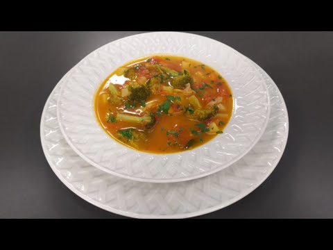 Video: Supë Domate Pule Me Spec Dhe Misër