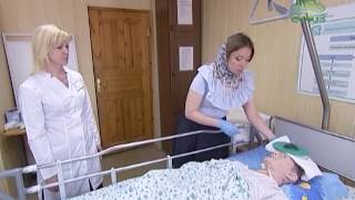 В Свердловском областном медицинском колледже прошел экзамен для сестер милосердия и добровольцев В Свердловском областном медицинском колледже прошел экзамен для сестер милосердия и добровольцев